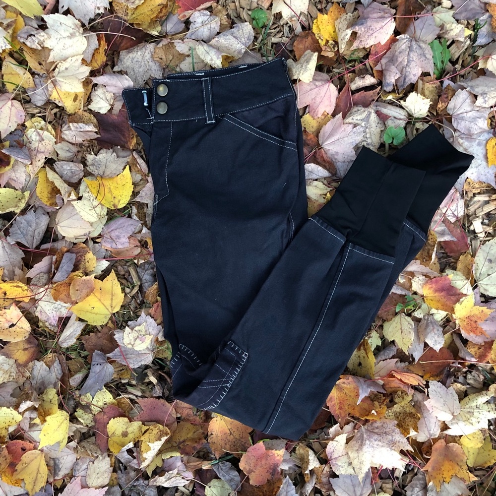 Black horseback riding pants!
